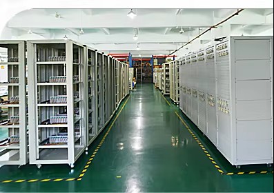 Kaip kietojo kūno baterijos dronams ir ličio jonų?